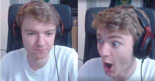 Check out inspiring examples of tommyinnit artwork on deviantart, and get inspired by our community of talented artists. Who Is Tommyinnit Tommy Got His Braces Off Trends As Fans Love Young Gamer S New Look Meaww