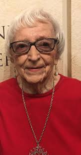 This post is about making new friends, later in life. My mom, Patti Wood,  moved back to Riverside in 2019, into an independent living senior facility  that is now named Citrus Place.