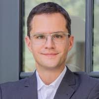 Ethan Ellinger's Instagram, Twitter & Facebook