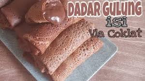 Lumpia are various types of spring rolls commonly found in indonesia and the philippines. Dadar Gulung Isi Vla Coklat Yg Lumer Enak Mudah Murah Youtube