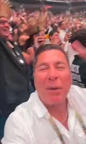 Bienvenid@s al grupo Boricuas En Y Para El Mundo Alejo King, Carmen Sanchez  Ziebart, Pablo Molina, Jerry Suarez, Egb GB, Carlos Torresr, LuJuan Torres  Hernandez, Daihana Barbie Alice, Helen Frias, Jota Gonzalez,