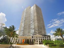 Trova 5.264 offerte disponibili, provenienti da 34 siti parter. Icon South Beach Appartamenti In Affitto Immobili A Miami Immobili A South Beach Condo Super Center Condo Super Centre Miami Preconstruction Realtors Mls Listings Zilbert