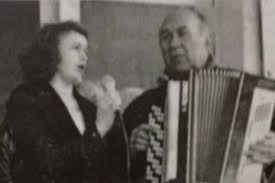 Российский стилист александр шевчук умер в возрасте 54 лет. Ushel Iz Zhizni Yurij Shevchuk S Muzykantom Uzhe Prostilis Politeka