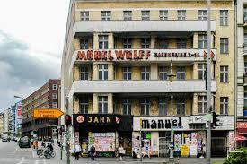 Das alles findet man im winchester haus, dem wohl gruseligsten h. Das Geisterhaus Vom Hermannplatz Tipberlin