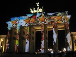 Fast wäre es wegen der pandemie doch so gekommen. Gratis In Berlin Em 2021 Fanmeile Public Viewing Fussball Europameisterschaft
