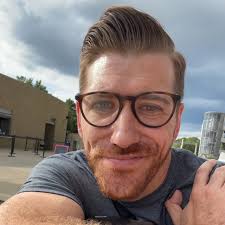 The Washington Post analysis of satellite images and architectural  renderings reveals the extraordinary size of the planned East Wing ballroom  — a 90,000-square-foot addition that will redefine the building's footprint  and character.