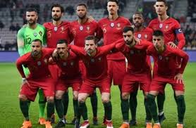 Seleção portuguesa de futebol‏) هو ممثل البرتغال الرسمي في رياضة كرة القدم، حيث تأسس تأسس اتحاد البرتغال لكرة القدم في عام 1914 ، وانضم إلى الفيفا في العام 1923. ØªØ´ÙƒÙŠÙ„Ø© Ù…Ù†ØªØ®Ø¨ Ø§Ù„Ø¨Ø±ØªØºØ§Ù„ Ù„Ù…ÙˆØ§Ø¬Ù‡Ø© Ø¨ÙˆÙ„Ù†Ø¯Ø§ Ø¨Ø¯ÙˆØ±ÙŠ Ø§Ù„Ø£Ù…Ù… Ø§Ù„Ø£ÙˆØ±ÙˆØ¨ÙŠØ© Ø§Ø®Ø¨Ø§Ø±