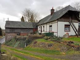Corps De Ferme A Ra C Nover Comprenant Une Longa Re D Habitation A Ra C Nover Hangar A C Tables Garage Le Tout Sur 1 Maison En Brique Immobilier Maison De Ville