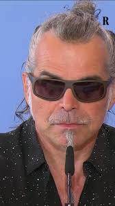 Anche il governo italiano non sa opporsi in maniera chiara alla occupazione  illegale di Gaza, messa in atto con la massima violenza da Netanyahu".  L'artista Piero Pelù critica dal Festival del Cinema