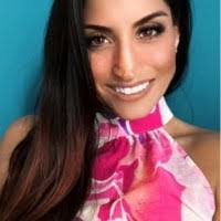 Jacquelyn Fleming's Instagram, Twitter & Facebook