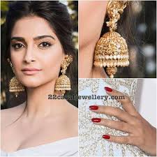 Actresses In Heavy Temple Jhumkas Celebrity Jewelry Indian Jewelry Earrings
