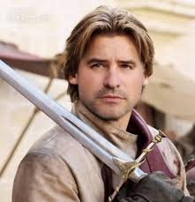 In your opinion... what's the BEST and the WORST Gadget? 🦎🎩🤫  #BrawlGadgets