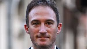 Ex-GAA ace Alan Dillon plots 'few kicks' game plan with Junior Housing  Minister job as Harris accused of going missing