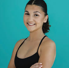 ⭐️Instructor Spotlight⭐️ Meet Sarah! 💚Why did you become a btone  instructor: I was a member first and loved how going to btone made me feel  and the community I was able to