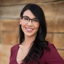 Ashley Reilly's Instagram, Twitter & Facebook