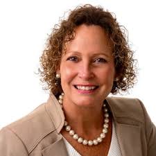 Congrats to our Liberty Mutual Investments 2024 newly promoted Director  class! Michelle Battipaglia; Halle Marra; Ben Siragusa, CFA; Luke Stephan,  Catherine Durand IACCP®, CCEP; Joseph Geraci;…