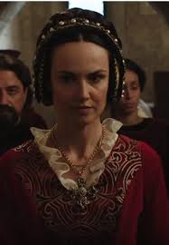 Claudia Bassols en Knightfall