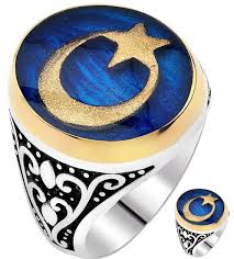Erkek Yuzukleri Panosundaki Pin
