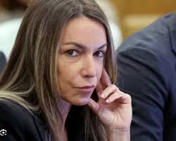 Empty Ring 💍 Fingers are too painful 😣 to look 👀 at.