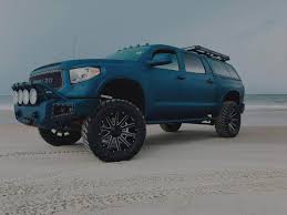 The 2019 toyota tundra is ranked #6 in 2019 full size pickup trucks by u.s. Custom Lifted Trucks Discover Your Dream Vehicle Devolro