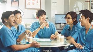 Hospital playlist là bộ phim đình đám của xứ sở kim chi trong thời gian gần đây. Hospital Playlist 2 Sáº½ Ä'á»'i Ä'áº§u Trá»±c Tiáº¿p Vá»i Penthouse 3 Netizen Rom Ráº£ Dá»± Ä'oan Káº¿t Quáº£