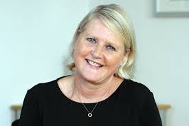 Ann Workman's Instagram, Twitter & Facebook