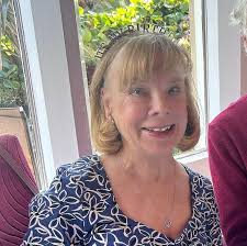 Keeping Up Appearances cast members February birthdays