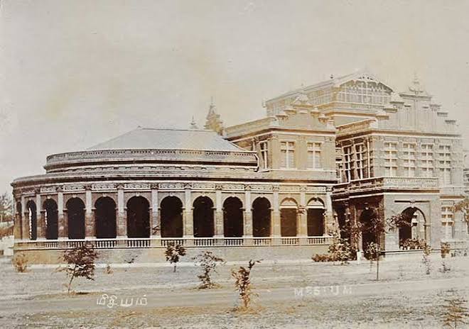 Horniman Circle In British Era Bombay, 1890 Photo - Past-India