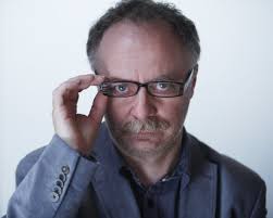 Prokurator patrzy w lustro