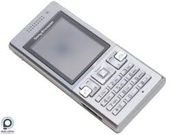Sony Ericsson T700 - metal dream ...