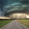 Carcteristici generale ale unei tornade: 1