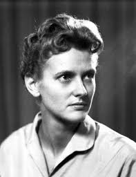 Shirley Blades's Instagram, Twitter & Facebook