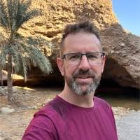 50+ perfiles de «Adolph»