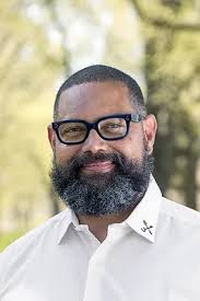 Aaron Seawood Bio, Listings, and Contact Info