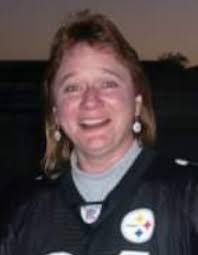 Aileen Abbott's Instagram, Twitter & Facebook