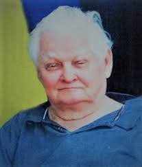 Ann Moline's Instagram, Twitter & Facebook