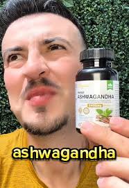 Ashwagandha 2400mg con extracto de pimienta negra