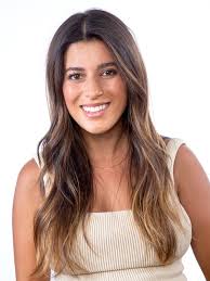 Marissa Barrett's Instagram, Twitter & Facebook