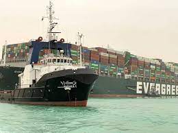 Le trafic du canal devrait atteindre 35.400 navires /an en 2023. Stvhsh8ui 5lim