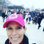 Karelyn Rosa's Instagram, Twitter & Facebook