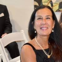 Lisa Dileo's Instagram, Twitter & Facebook