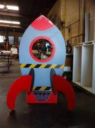Use construction paper if you want to make a colored spaceship. 36 Build A Spaceship Ideas Build A Spaceship Spaceship Rocket Party