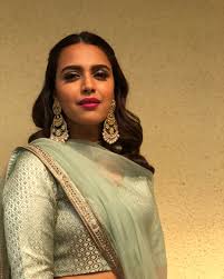 Swara was born into a multicultural family, her. Sometimes It S All Right To Not Have Any Controversies Says Swara Bhaskar Bollywood News India Tv
