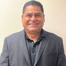 Erik Collado's Instagram, Twitter & Facebook