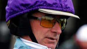 Pierre Levesque fri att tävla · Senaste nyheterna om trav · Travronden