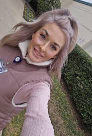 Is there a shampoo or mask .. something of those sorts that will help keep  my hair this same color? Like a rose/violet? I'm looking for professional  products.