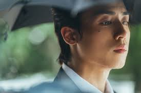 用兩句歌詞Recap 呢個MV 「勇字何來罪不必怕針對」 做呢個MV前睇完佢既詞諗起以前都曾經有比人指住黎話