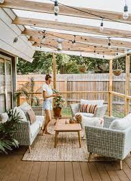 Continue reading for a number of amazing ideas to help with your backyard diy patio cover project, and look for the one that works for your house style, finances, and area. 15 Covered Deck Ideas Designs For Your Most Awesome Outdoor Project