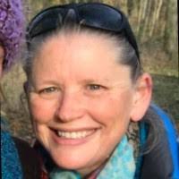 Katherine Mee's Instagram, Twitter & Facebook