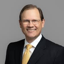 Laura Salerno's Instagram, Twitter & Facebook